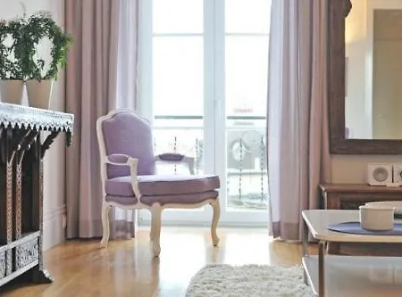 Apartment Chiado 16 Lisbon